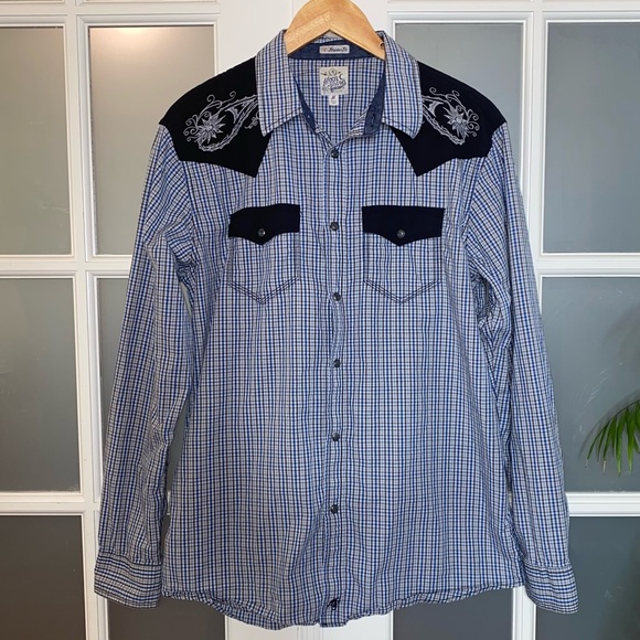 EUC Men’s Size Medium, Moon Shine Western Style Long Sleeve Snap Shirt - Picture 3 of 17